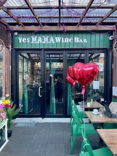 Yes Mama Wine Bar