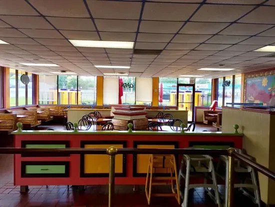 Burritos Fresh Mexican Grill - Fort Campbell