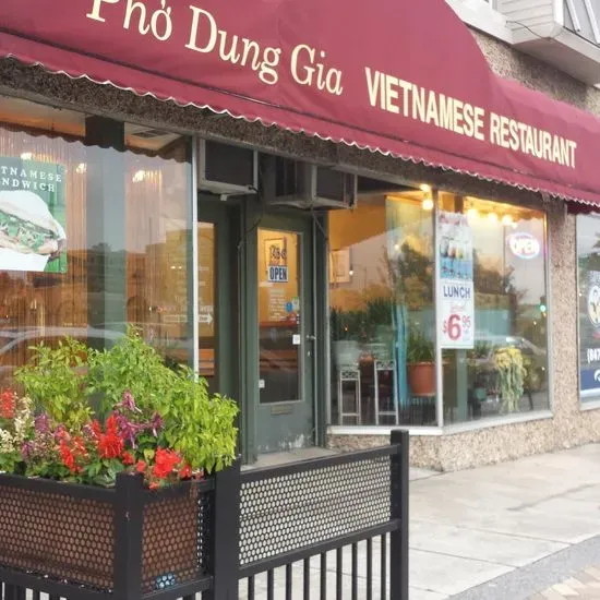 Dung Gia Restaurant
