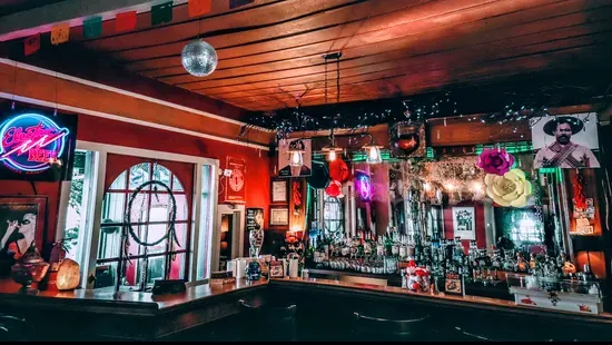 Contessa's Cantina
