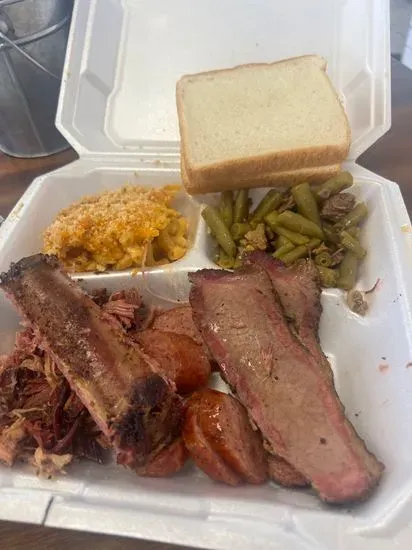 Petty's BBQ in Killeen, Texas!