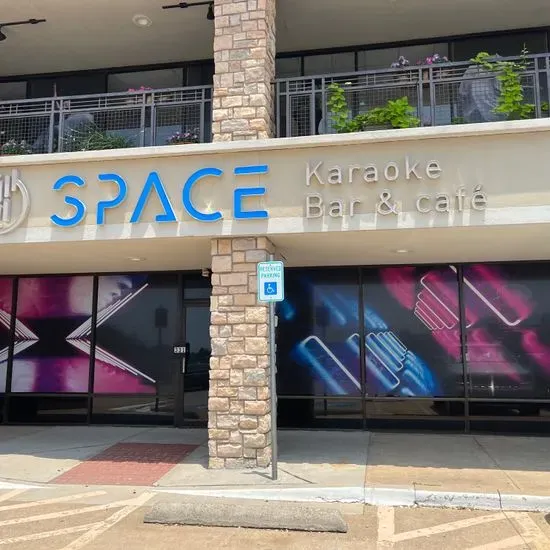 Space Karaoke Bar & Cafe