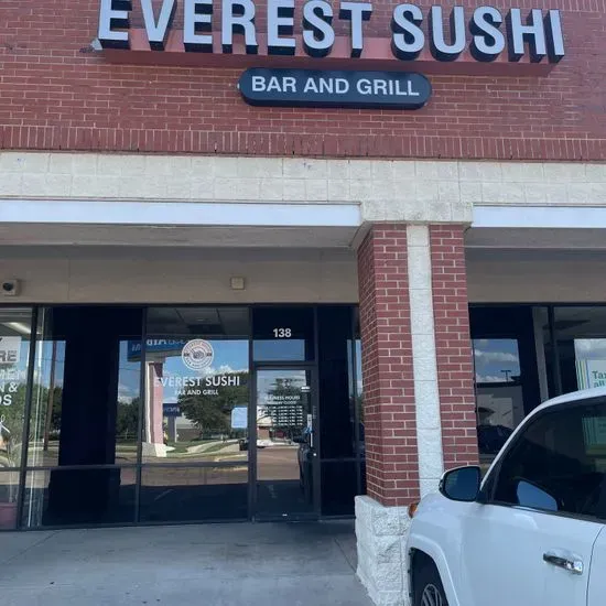 Everest sushi Bar and grill