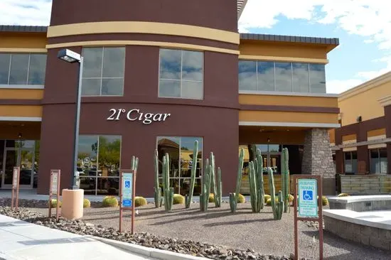 21 Degrees Cigar Lounge
