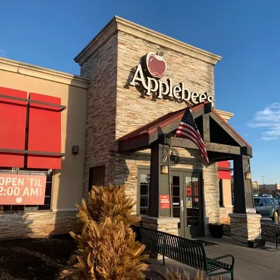 Applebee's Grill + Bar