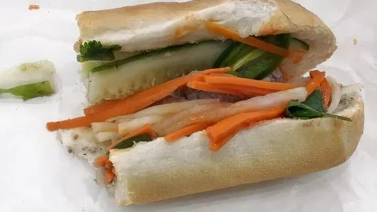 Lò Bánh Mì French Bakery