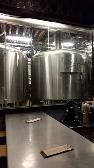 4 Hands Brewing Company