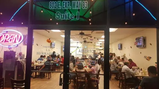 Taqueria La Herradura Pharr