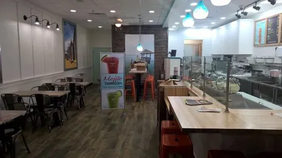 Tropical Smoothie Cafe