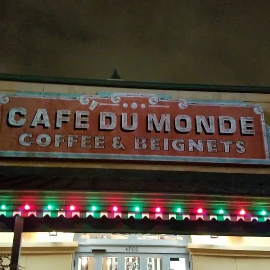 Cafe Du Monde Lakeside Mall