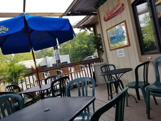 Riverview Restaurant & Tavern