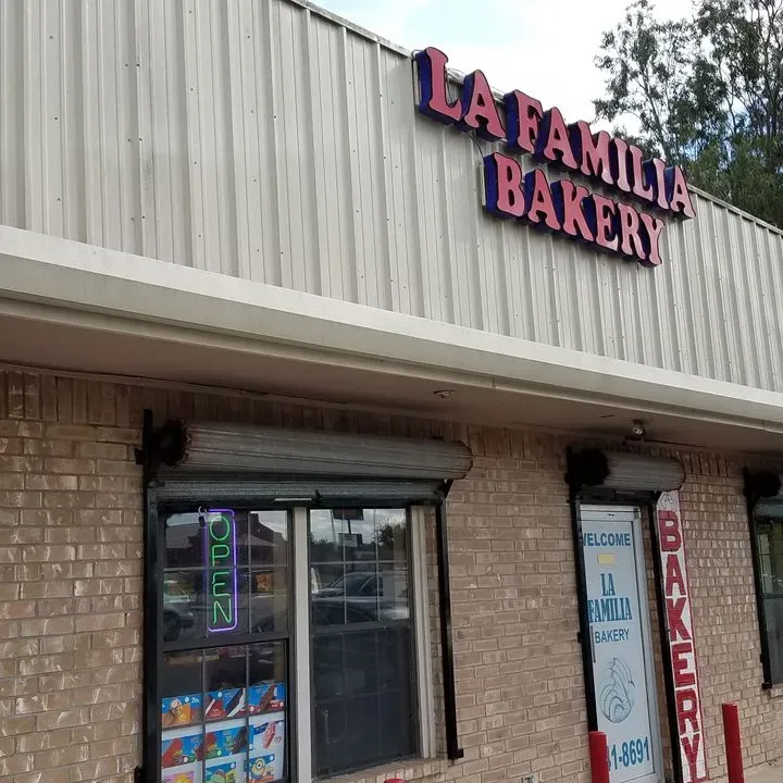La Familia Bakery Brownsville, TX Checkle