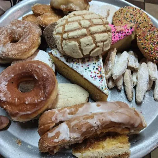 La Familia Bakery Brownsville, TX Checkle