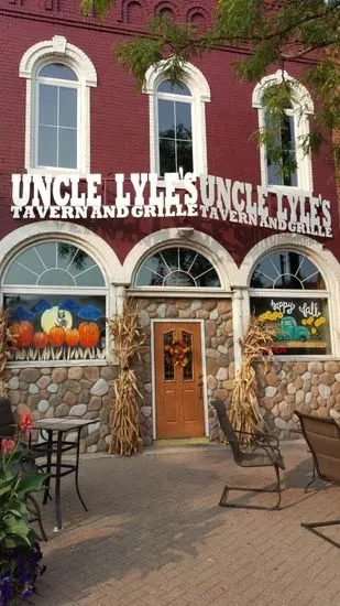 Uncle Lyle's Tavern and Grille