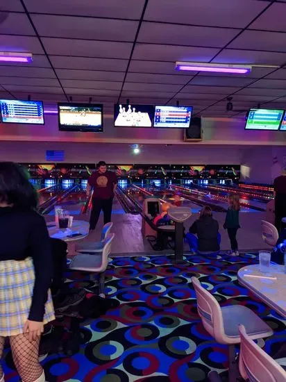 Roosevelt Lanes Recreation