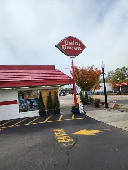 Dairy Queen Store