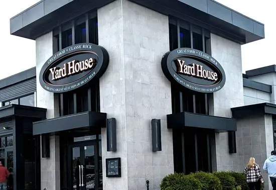 Yard House