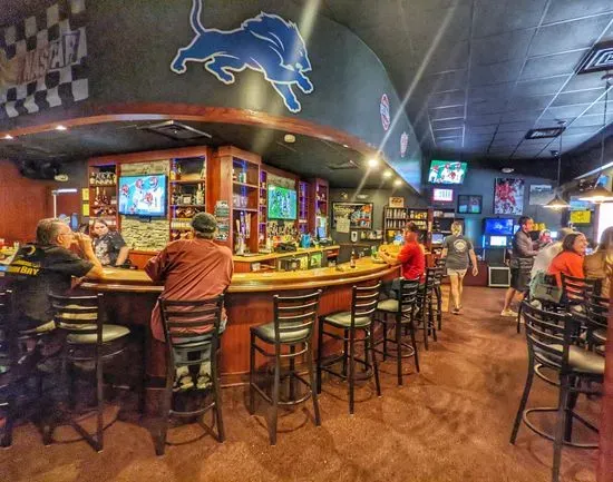 ZZ's Sports Bar & Grill