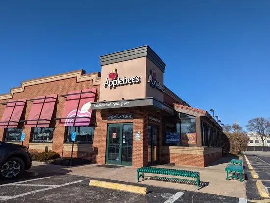 Applebee's Grill + Bar