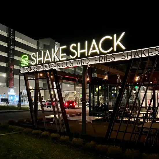 Shake Shack Big Beaver Road – Troy