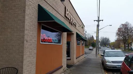 Hopper's Bar & Grill