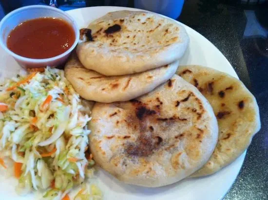 Mañana Salvadoran Restaurant