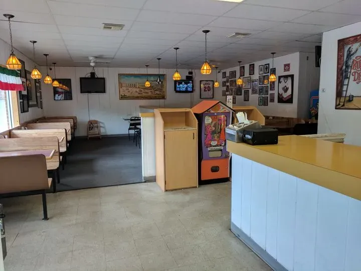 Ruma's Deli | St. Louis, MO | Checkle