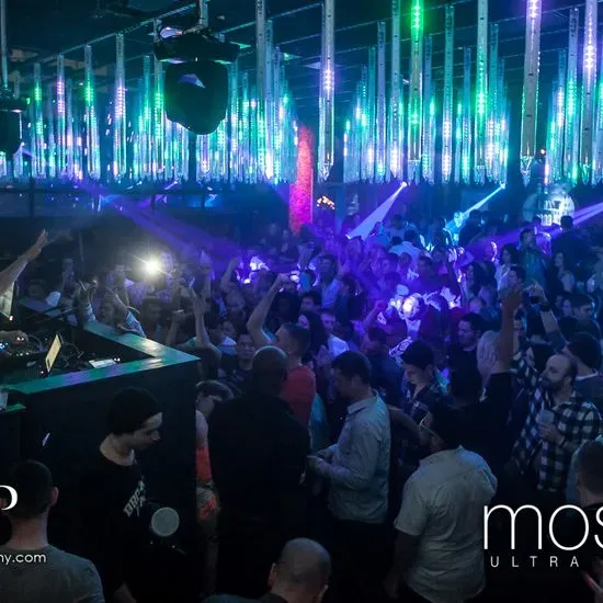 Mosaic Ultra Lounge