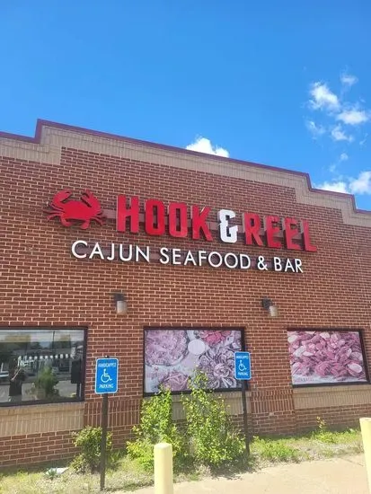 Hook & Reel Cajun Seafood & Bar