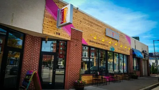 Spitz - Minneapolis Restaurant | Bar - Mediterranean Food & More