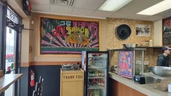 Lagos Grandes Taqueria