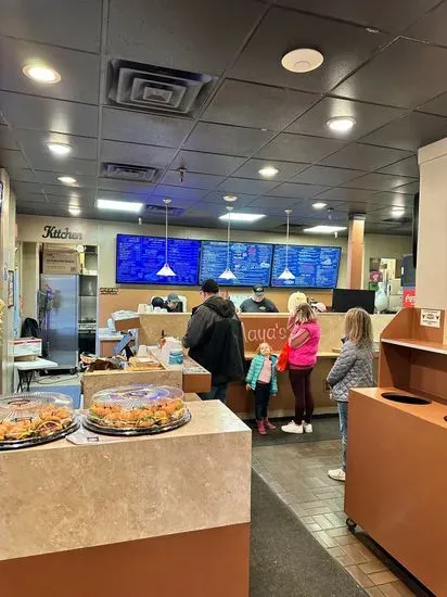 Maya's Deli