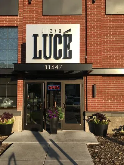 Pizza Lucé Eden Prairie