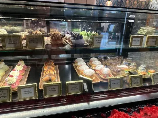 Gäbi Boutique Donut & Pastry