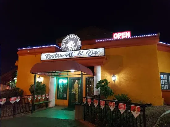 La Mojarra Loca Grill