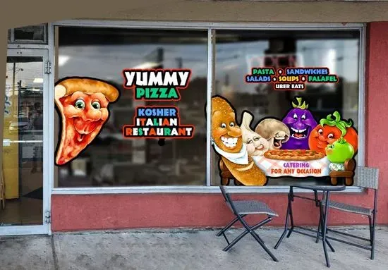 Yummy's Pizza