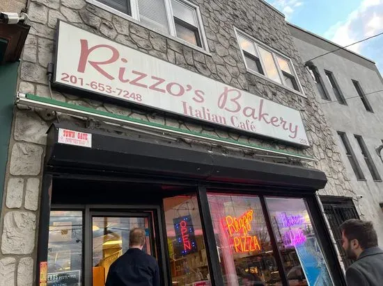 Rizzo Bakery & Pizzeria