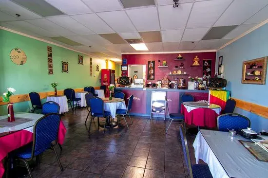 Cafe Luhena - Ethiopian Cuisine