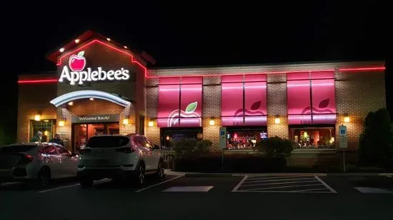 Applebee's Grill + Bar