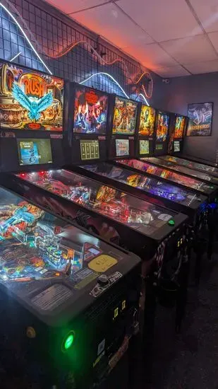 CityCade Classic Arcade and Pinball Game Bar, Gastonia NC