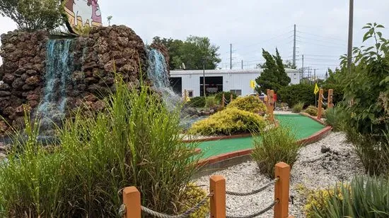 Offshore Adventure Golf