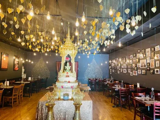 Phattra Thai Restaurant