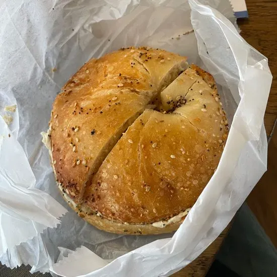 Harvey's Handrolled Bagels