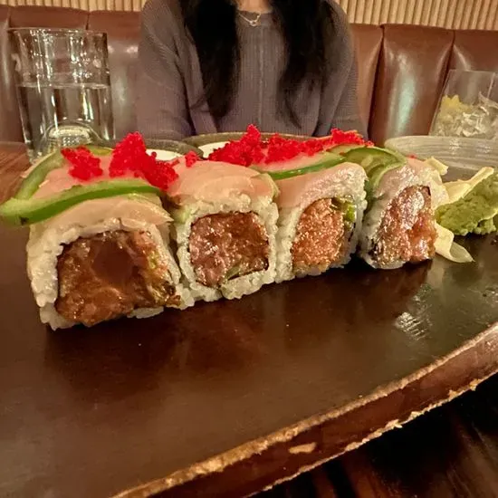 Tuna Bar