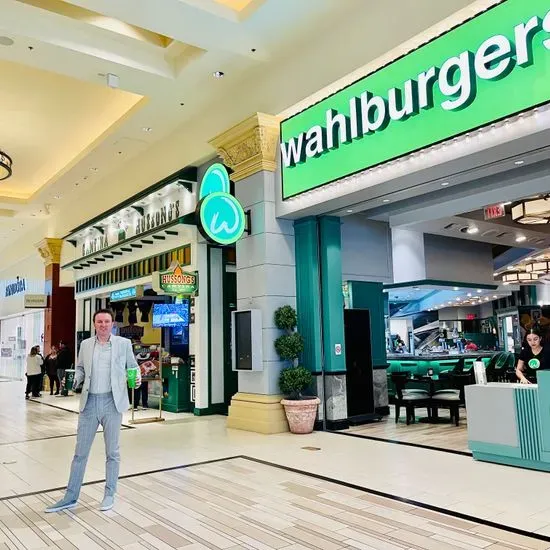 Wahlburgers