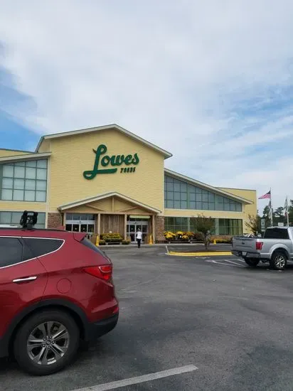 Lowes Foods of Carolina Beach