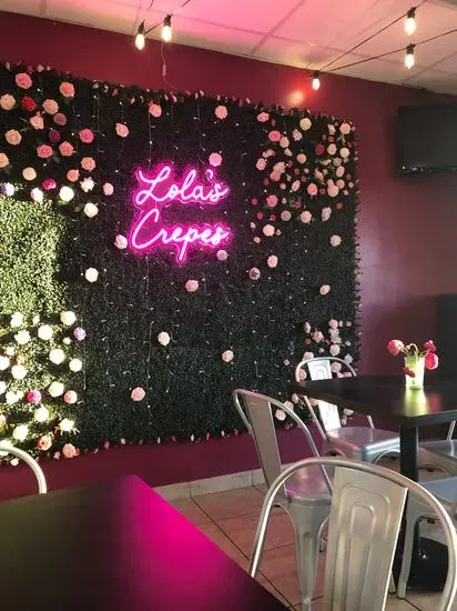 Lola's Crepes