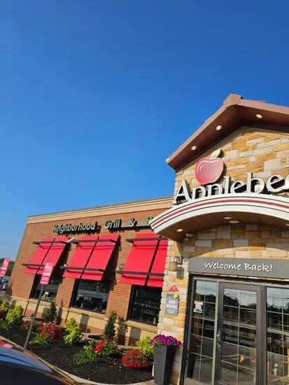 Applebee's Grill + Bar