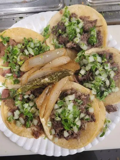 Tacos los Machos los Jaliscienses