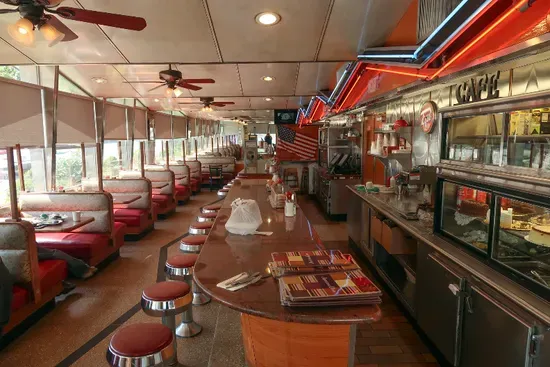 Americana Diner